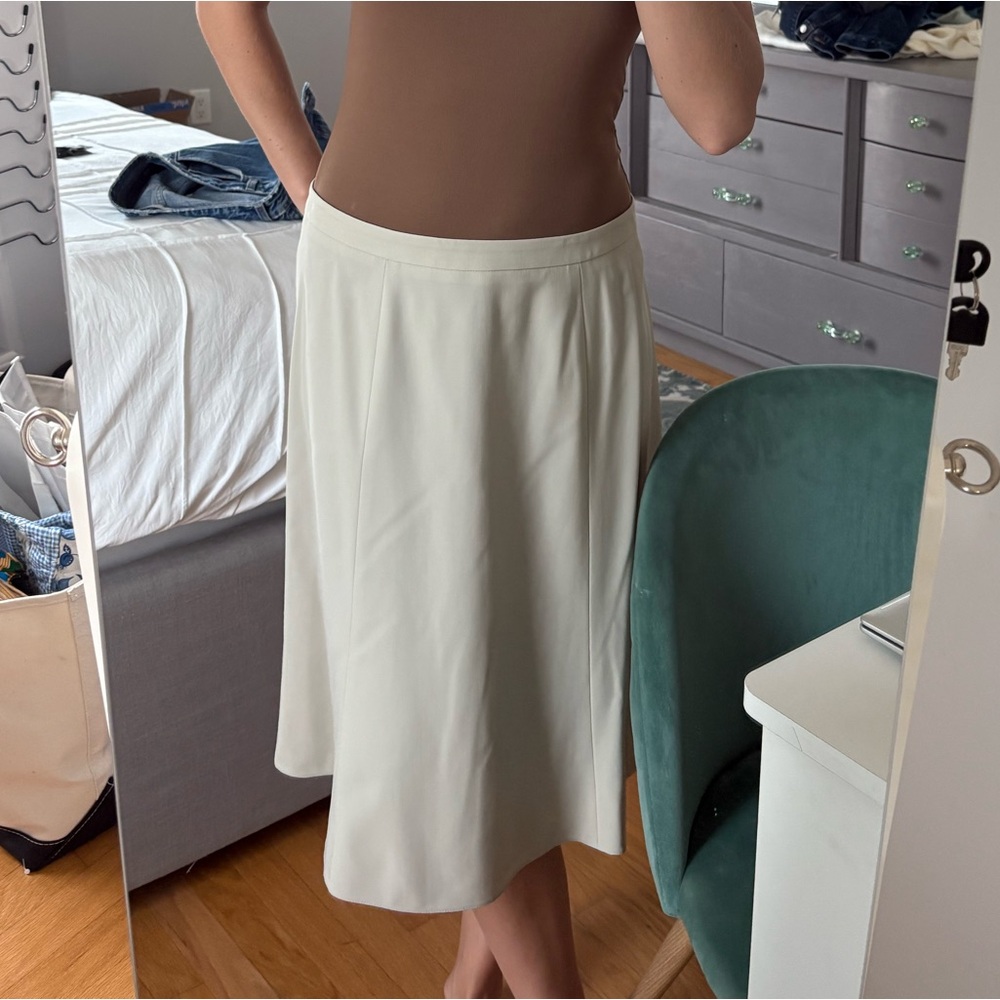 Giorgio Armani Elegant Cream Skirt